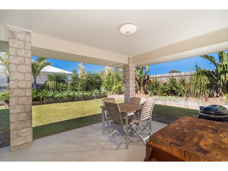 7 Courtney Street East, Rothwell QLD 4022
