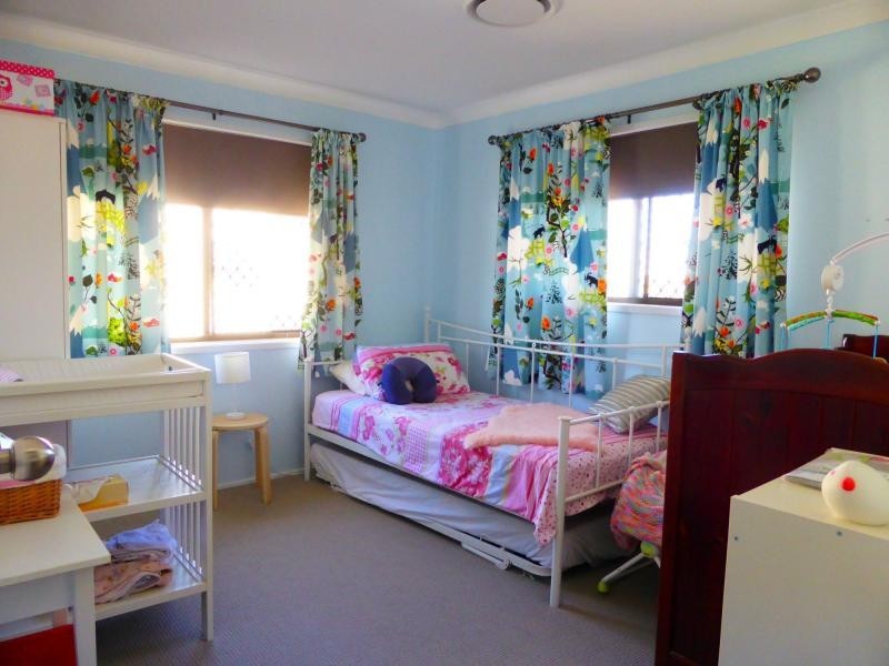 5 Dale Street, Clontarf QLD 4019