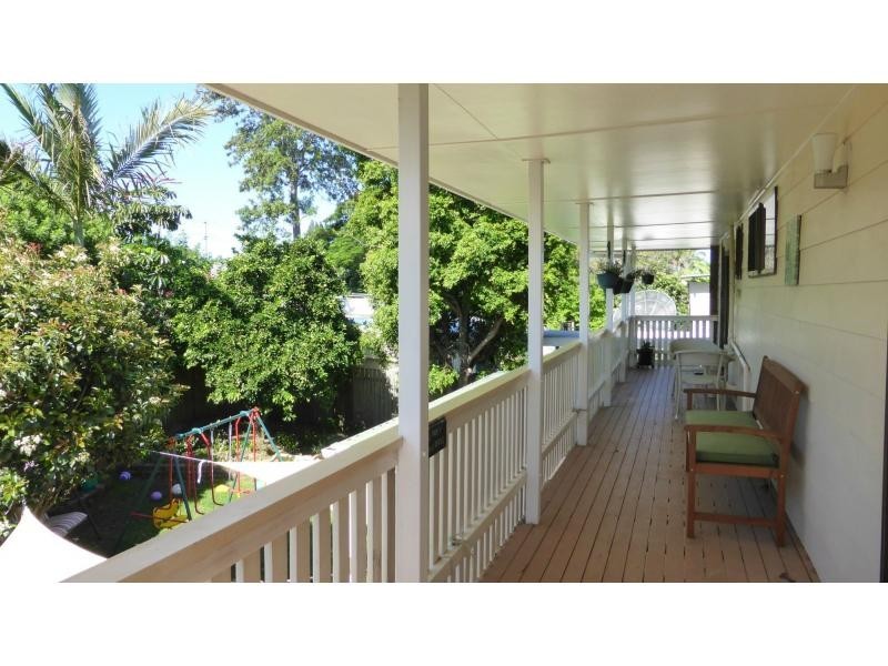 5 Dale Street, Clontarf QLD 4019