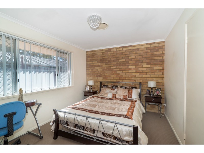 2/10 Wattle Road, Rothwell QLD 4022