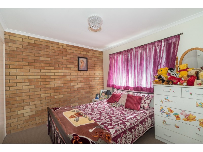 2/10 Wattle Road, Rothwell QLD 4022