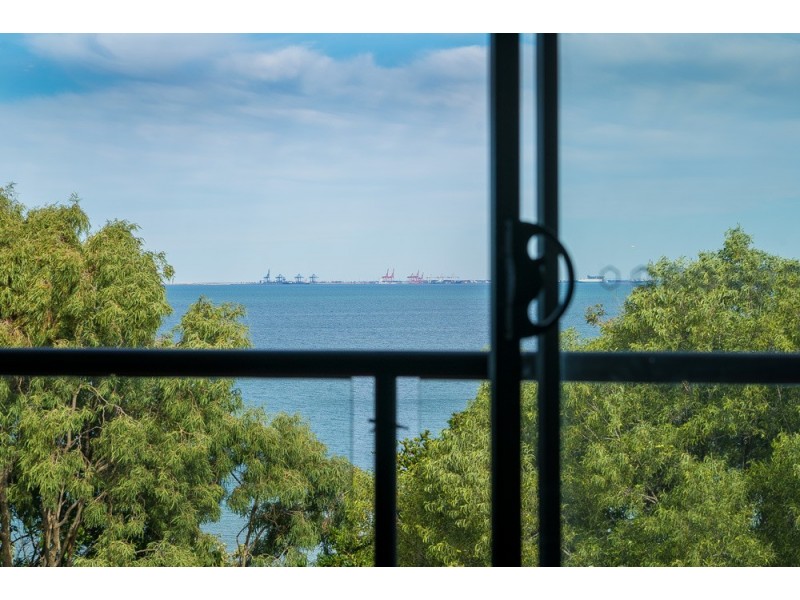 5/81 Marine Parade, Redcliffe QLD 4020