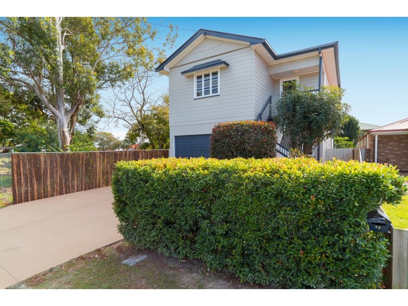 72 Collins Street, Woody Point QLD 4019