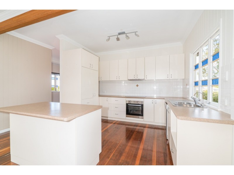 72 Collins Street, Woody Point QLD 4019