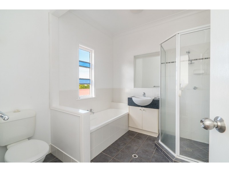 72 Collins Street, Woody Point QLD 4019