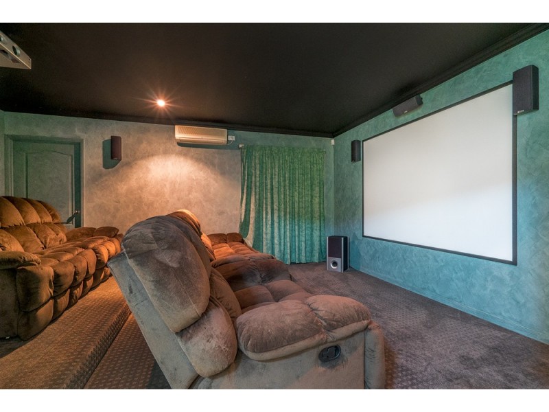 3 Yellow Button Close, Warner QLD 4500