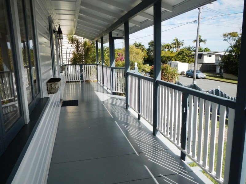 12 Lucas Street, Scarborough QLD 4020