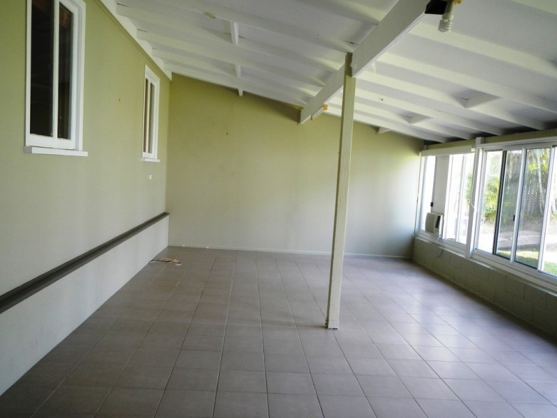 12 Lucas Street, Scarborough QLD 4020