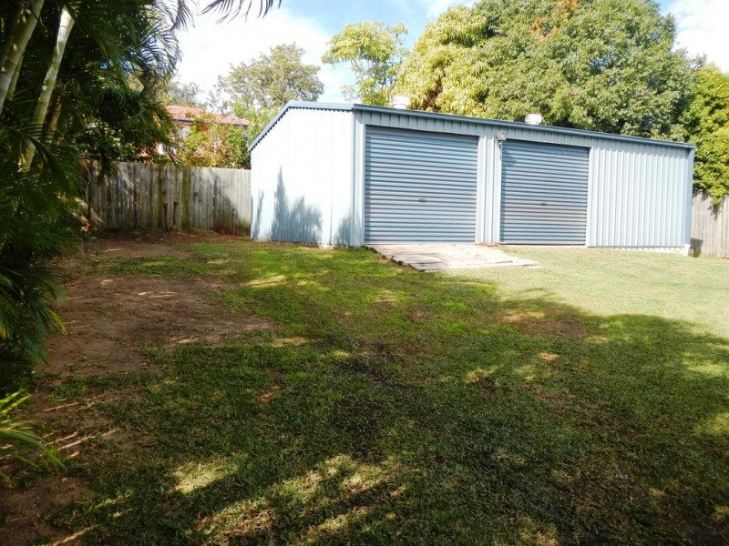 12 Lucas Street, Scarborough QLD 4020