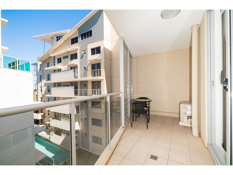 21/83 Marine Parade, Redcliffe QLD 4020