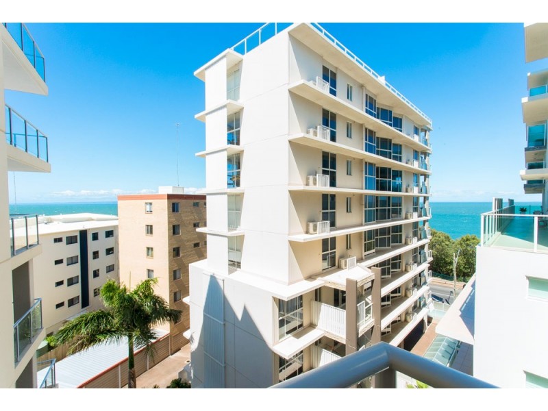 21/83 Marine Parade, Redcliffe QLD 4020
