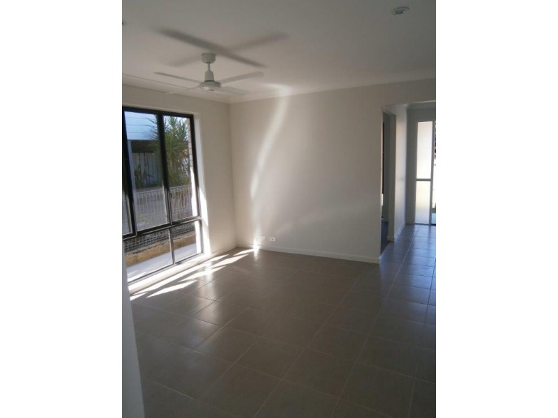 36 Ellen Street, Woody Point QLD 4019
