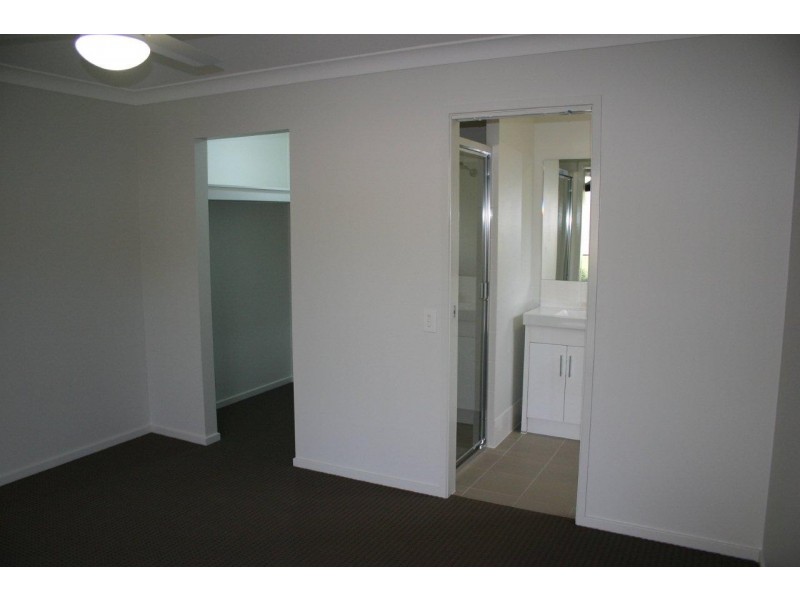 36 Ellen Street, Woody Point QLD 4019