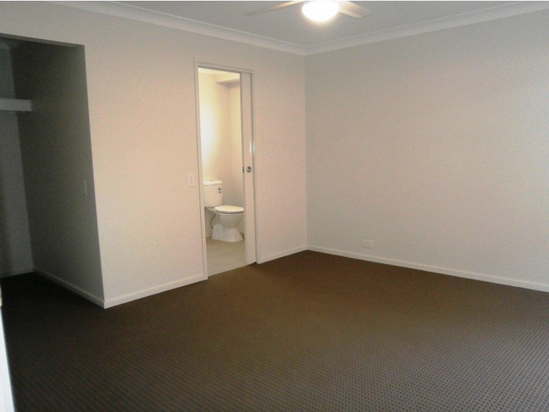 36 Ellen Street, Woody Point QLD 4019