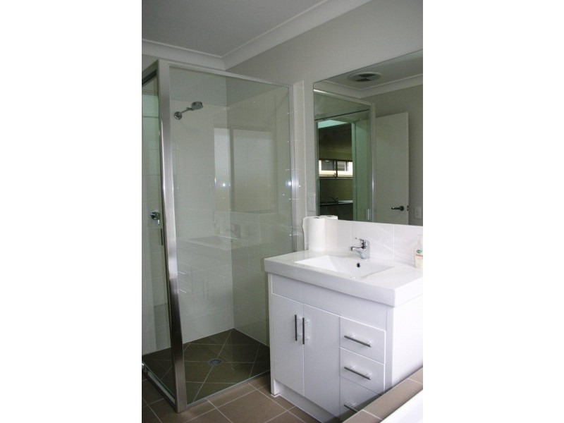 36 Ellen Street, Woody Point QLD 4019