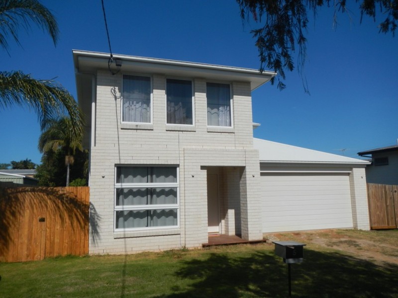 5 Yates Street, Redcliffe QLD 4020