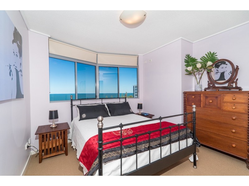 10/2 Louis Street, Redcliffe QLD 4020