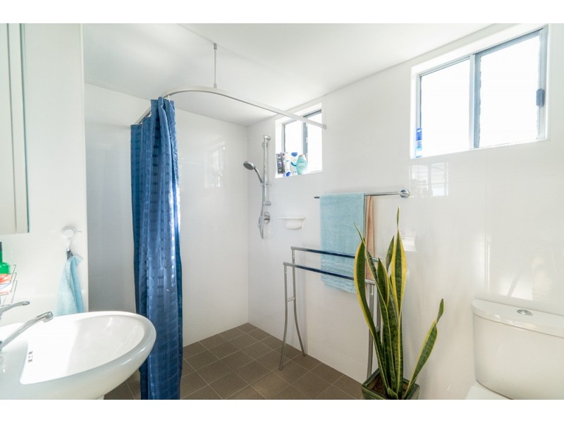 10/2 Louis Street, Redcliffe QLD 4020