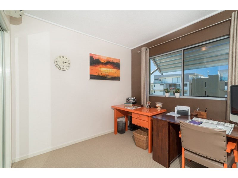 10/2 Louis Street, Redcliffe QLD 4020