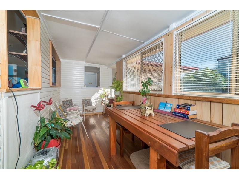 25 Chartwell Street, Margate QLD 4019