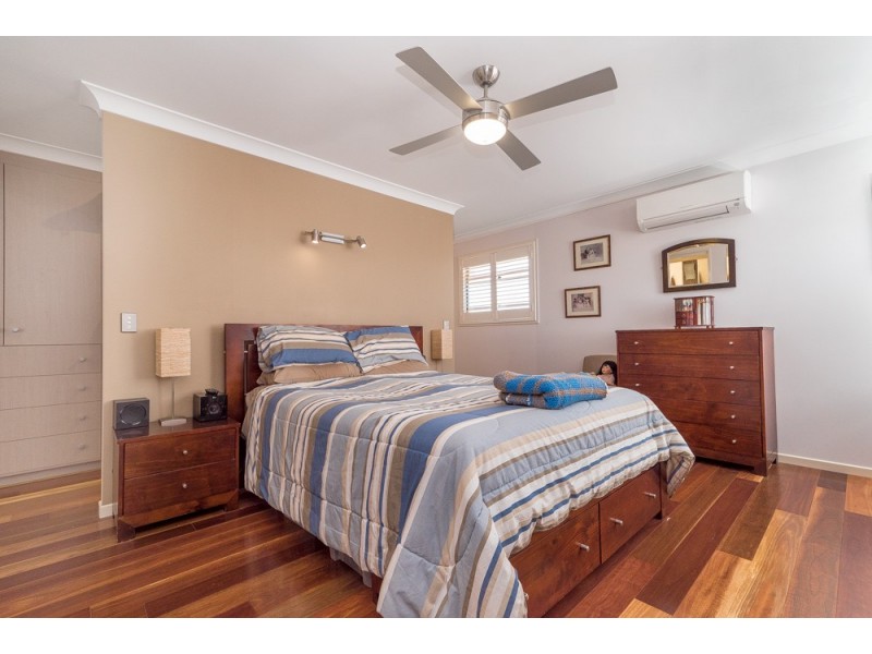 1 Parkway Street, Rothwell QLD 4022