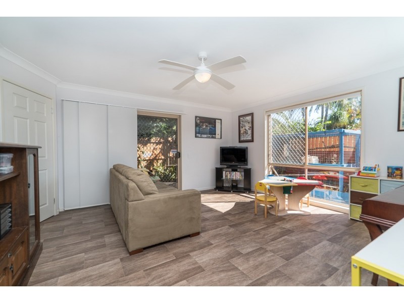 1 Parkway Street, Rothwell QLD 4022