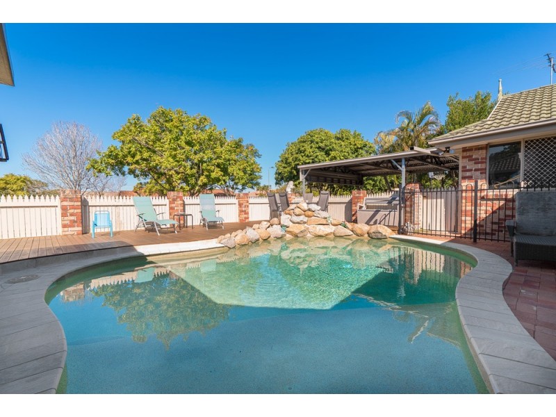 1 Parkway Street, Rothwell QLD 4022
