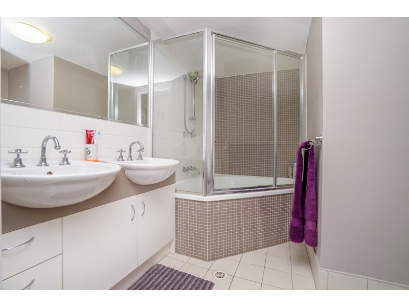 18/76-78 John Street, Redcliffe QLD 4020