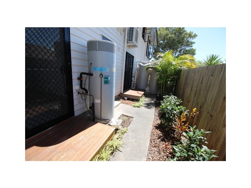 3/42 Greenup Street, Redcliffe QLD 4020