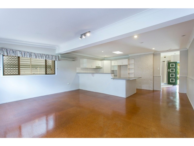 16a Yacht Street, Clontarf QLD 4019