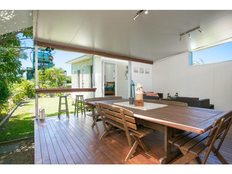 13 Inglis Street, Woody Point QLD 4019