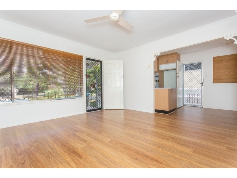 70 Pikett Street, Clontarf QLD 4019