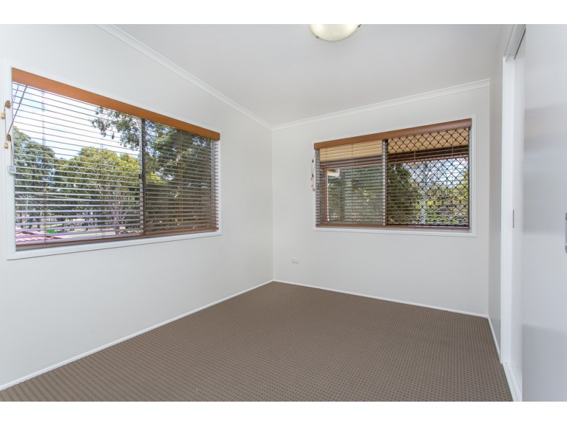 6 Warrimoo Drive, Petrie QLD 4502