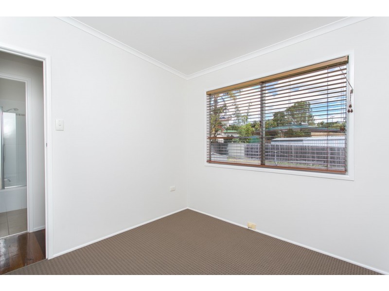 6 Warrimoo Drive, Petrie QLD 4502