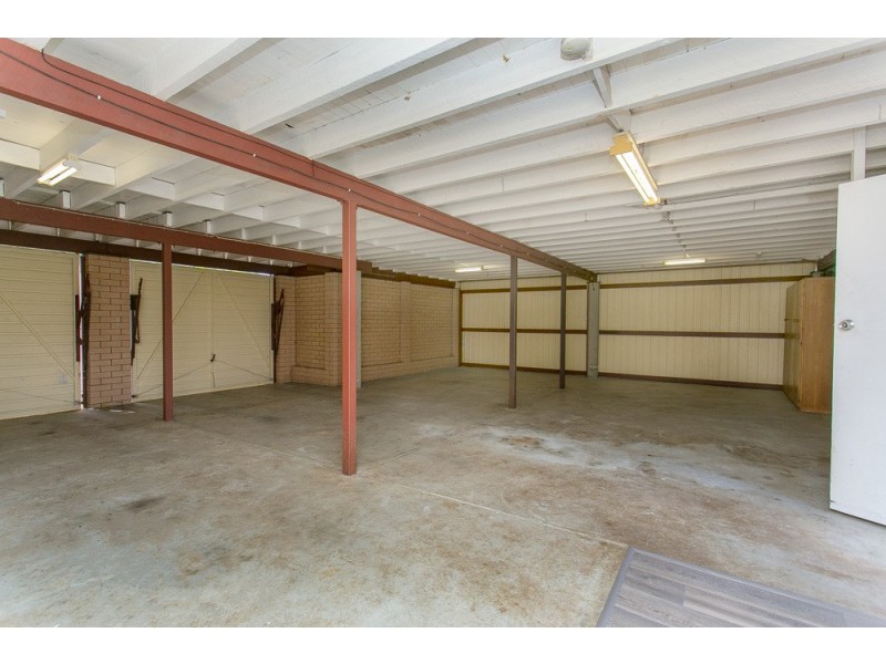 6 Warrimoo Drive, Petrie QLD 4502