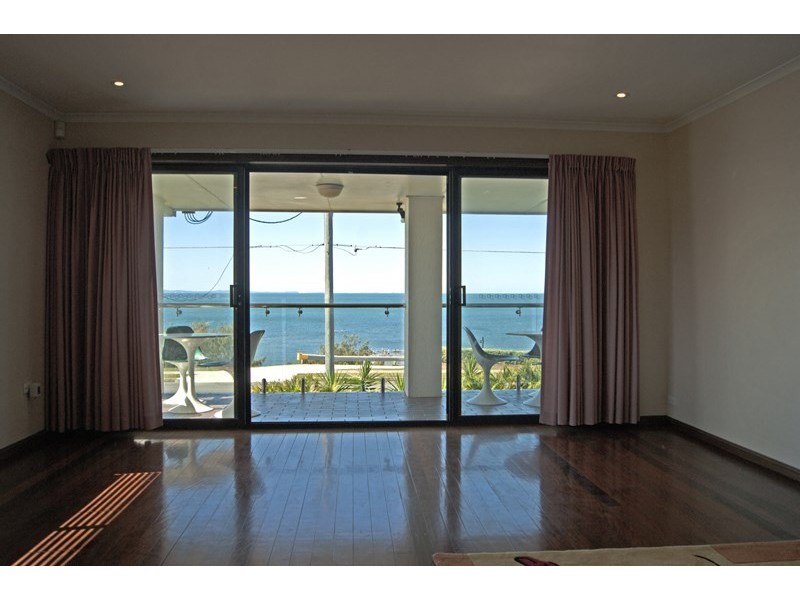 52 Gayundah Esplanade, Woody Point QLD 4019