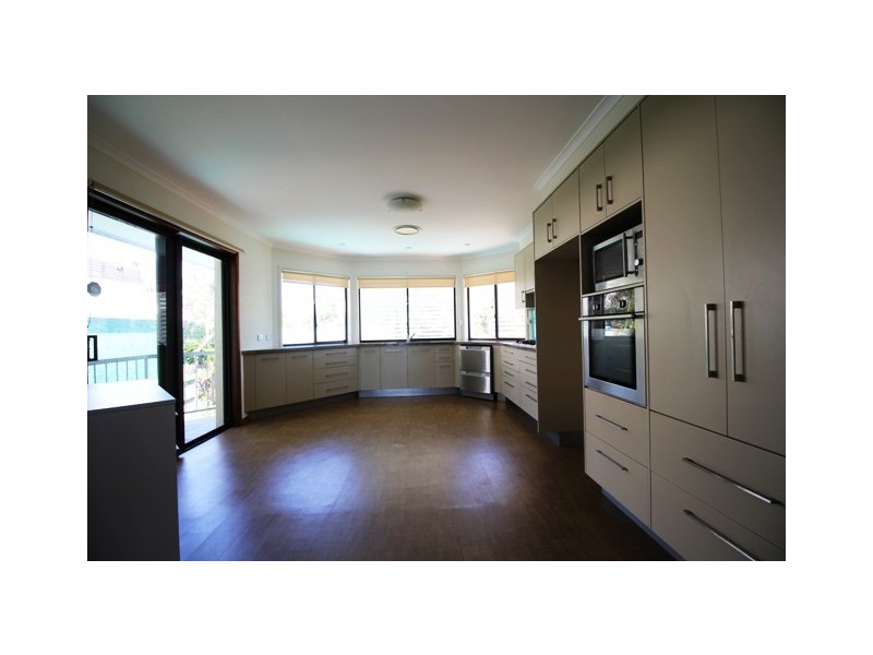 52 Gayundah Esplanade, Woody Point QLD 4019