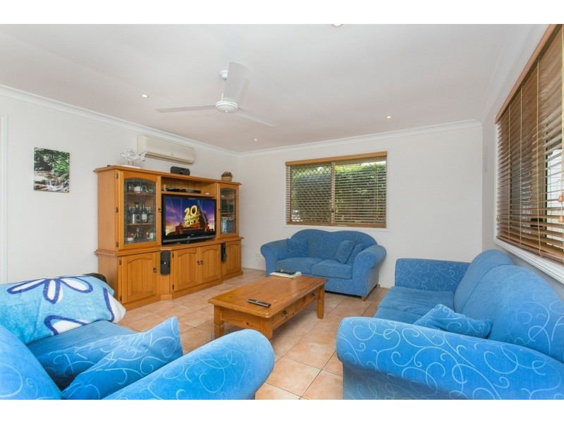 354 Scarborough Road, Scarborough QLD 4020