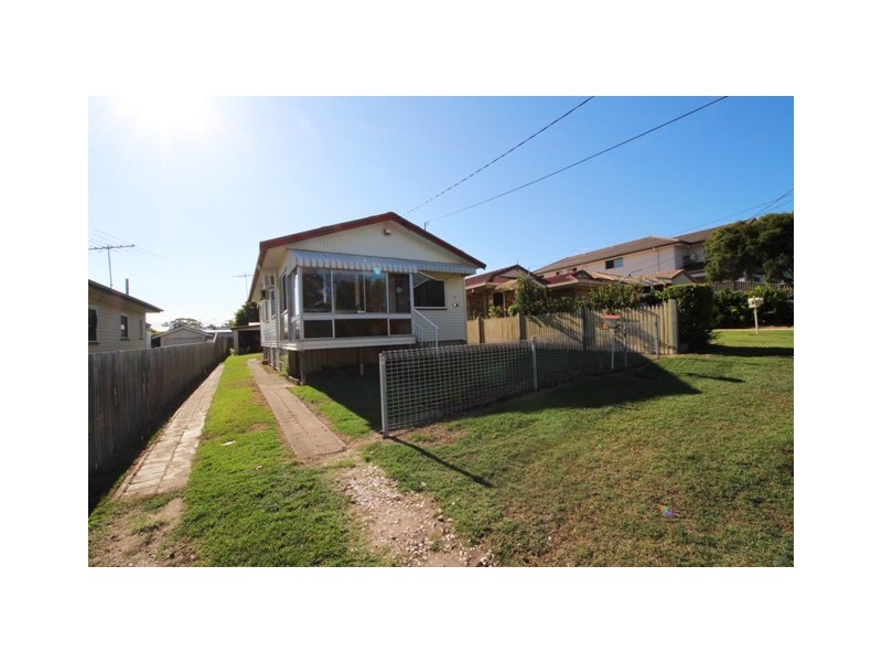 31 Dover Road, Margate QLD 4019