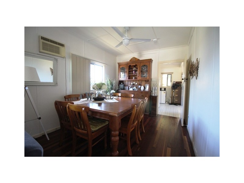 31 Dover Road, Margate QLD 4019