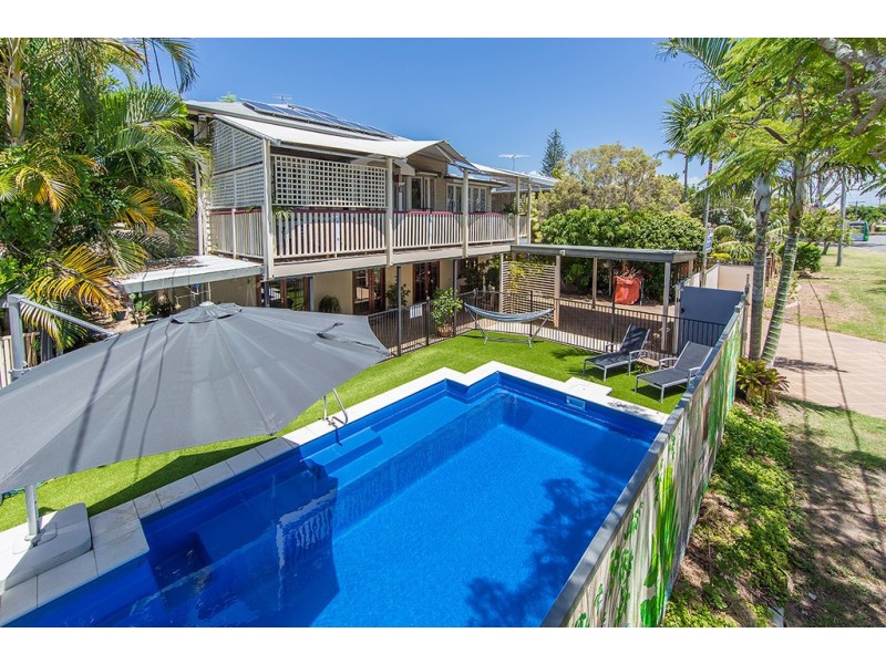 21 Thurecht Parade, Scarborough QLD 4020