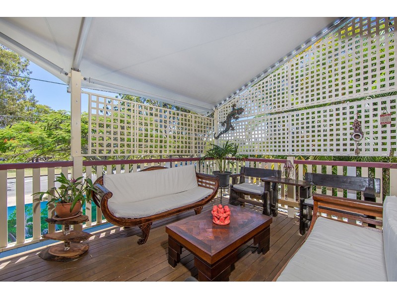 21 Thurecht Parade, Scarborough QLD 4020