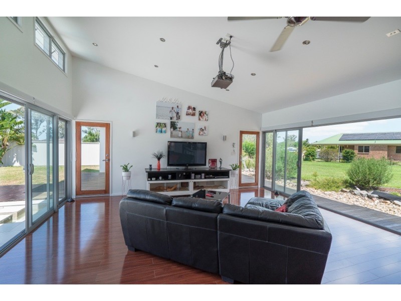 6-12 Glady Avenue, Caboolture QLD 4510