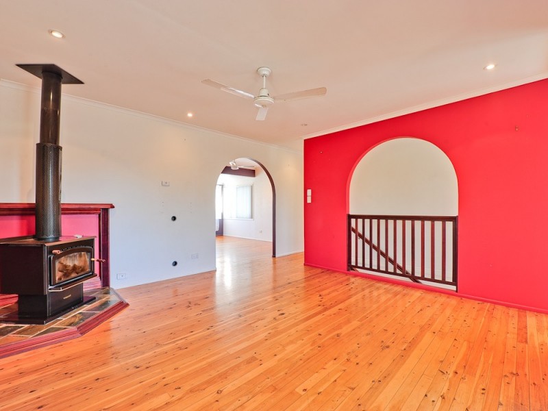 215 Maine Road, Clontarf QLD 4019
