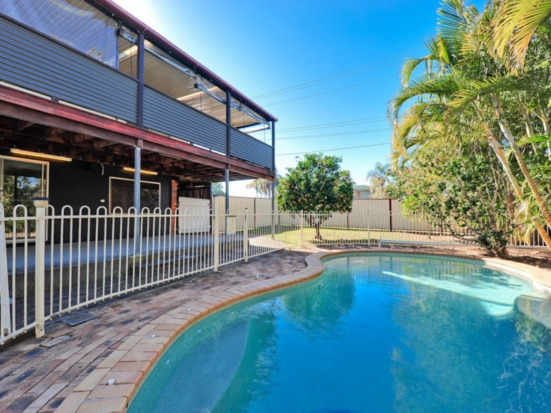215 Maine Road, Clontarf QLD 4019