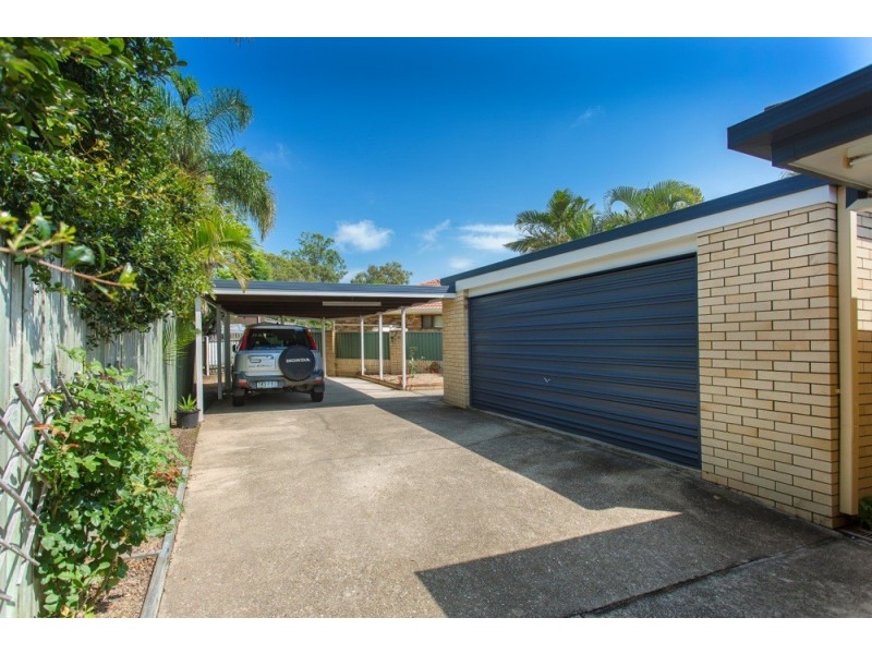 42 Shea Street, Scarborough QLD 4020