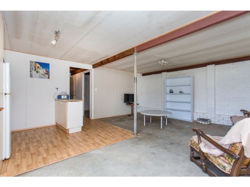 27 Duke Street, Clontarf QLD 4019