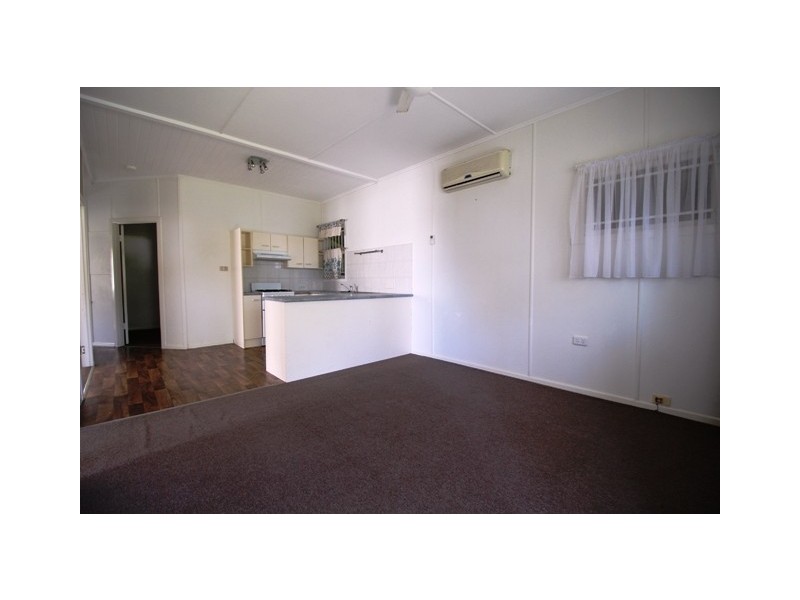 44 Arthur Street, Woody Point QLD 4019