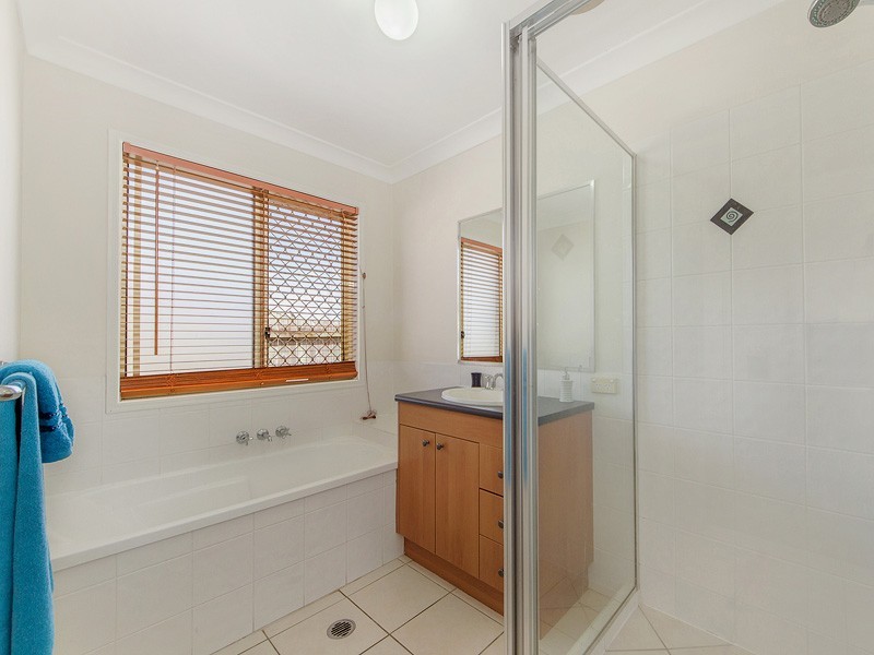 6 Lomandra Drive, Morayfield QLD 4506