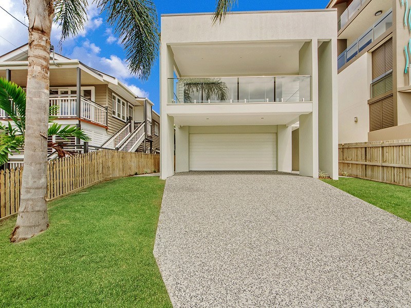 49 Whytecliffe Parade, Woody Point QLD 4019